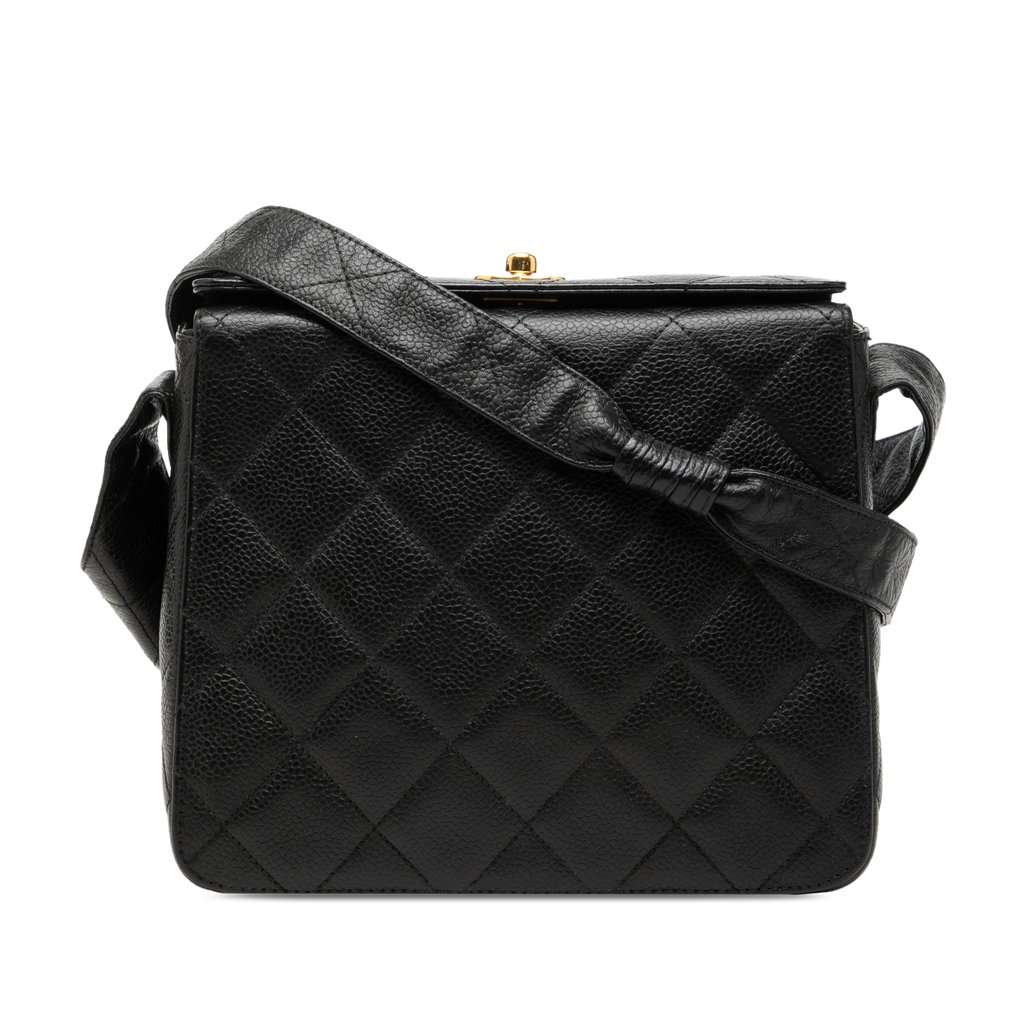 Chanel CC Quilted Caviar Carved Buckle Box Bag Black Leather Very good condition - Front View