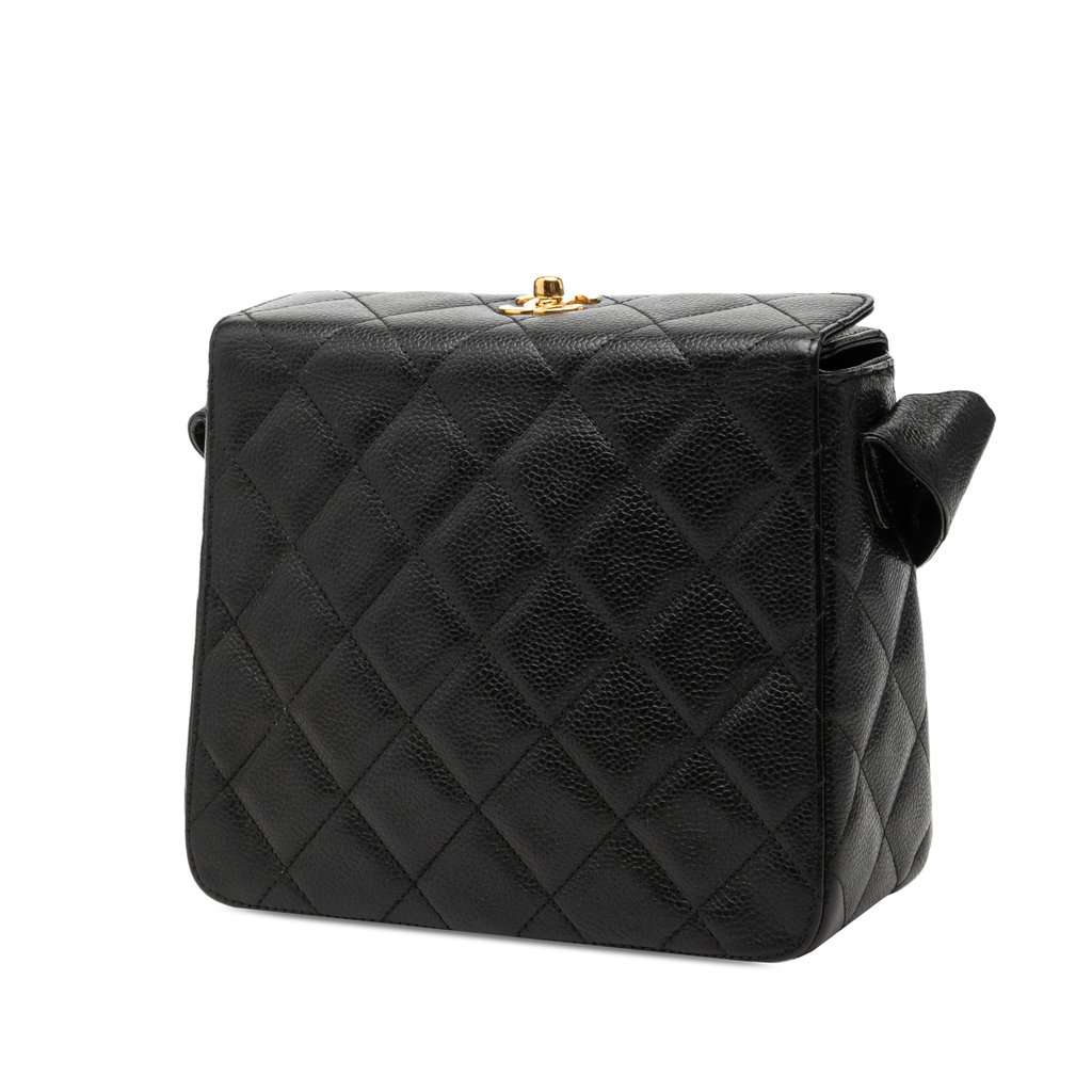Chanel CC Quilted Caviar Carved Buckle Box Bag Black Leather Very good condition - Back View
