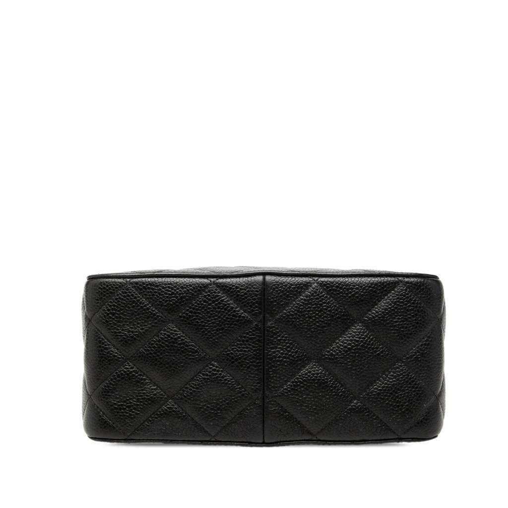 Chanel CC Quilted Caviar Carved Buckle Box Bag Black Leather Very good condition - Inside View
