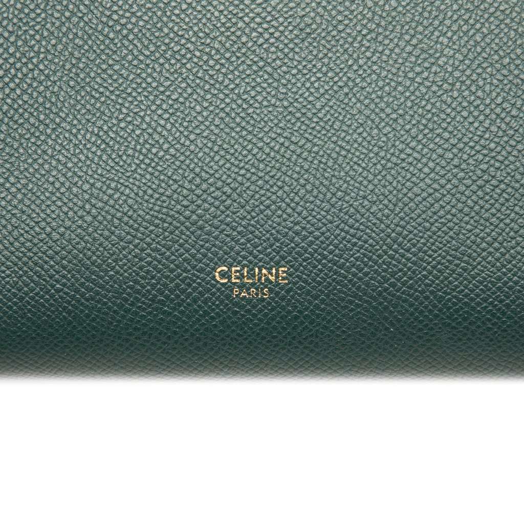 Celine Nano Grained Calfskin Belt Bag Green Leather Very good condition - Box View