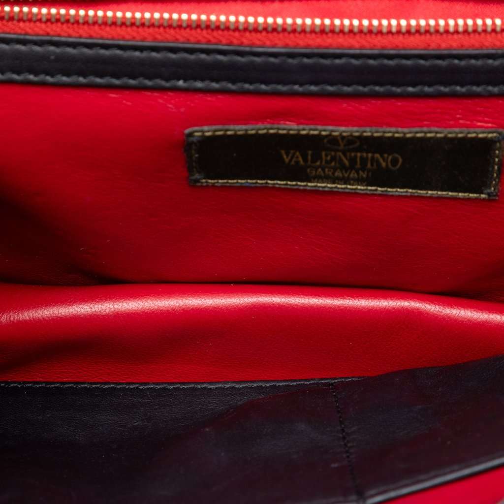Valentino Medium Nappa and Canvas Camouflage Rockstud Glam Lock Crossbody Red Leather Very good condition - Model View