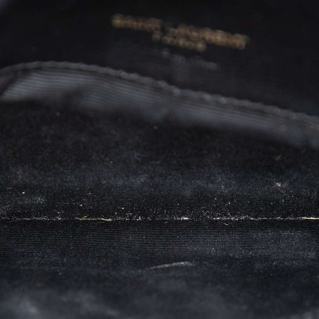 Saint Laurent Smooth Calfskin Cassandre Phone Holder Black Leather Very good condition - Model View