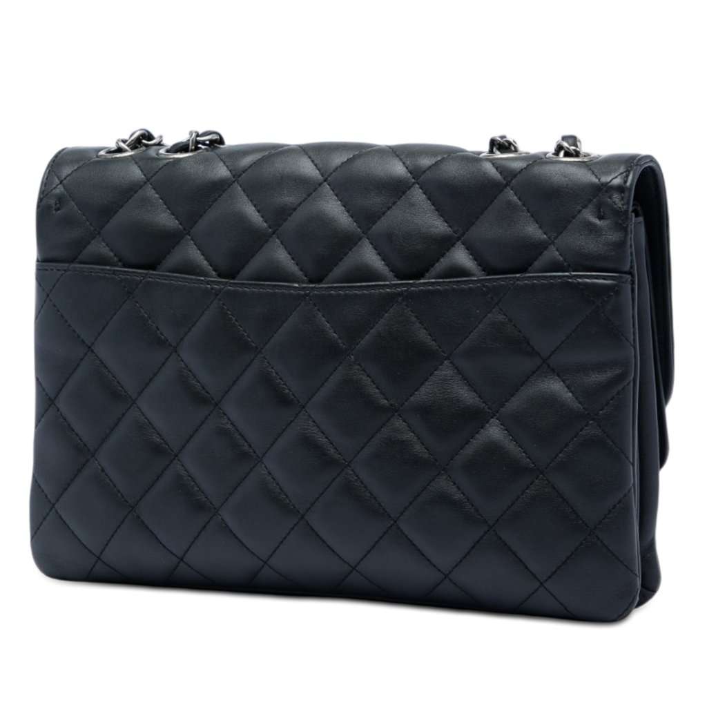 Chanel Quilted Lambskin CC Round Clasp Accordion Flap Black Leather Very good - Back View