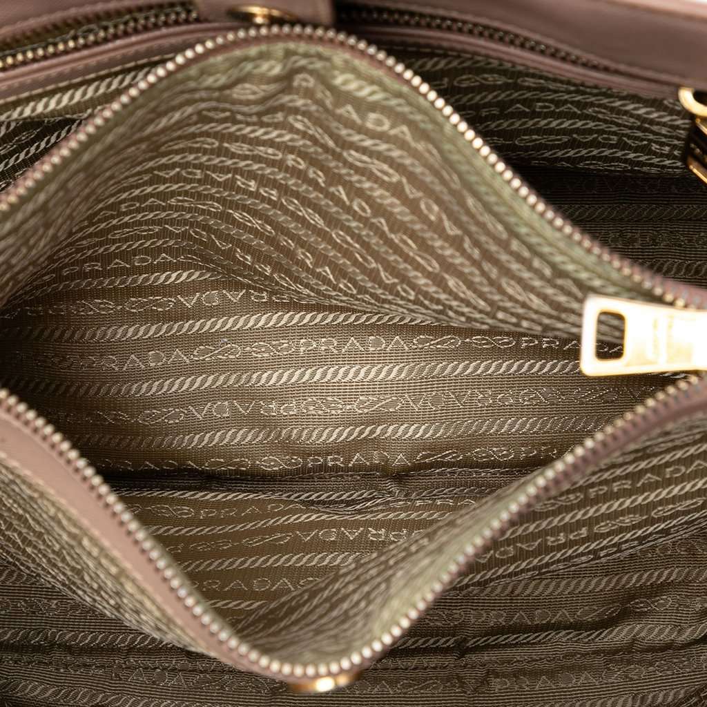 Prada Medium Saffiano Lux Galleria Satchel Beige Leather Good condition - Model View