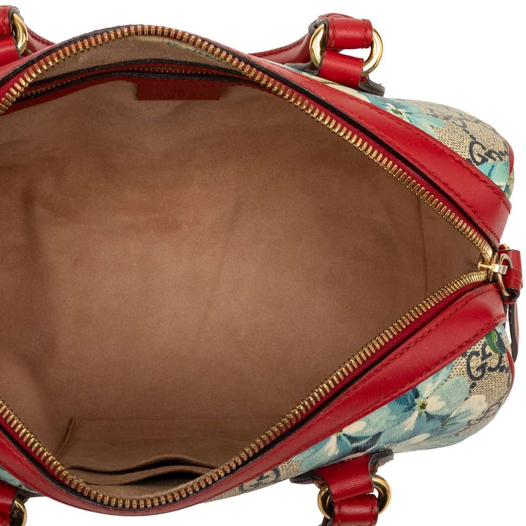 Gucci Small GG Supreme Blooms Satchel Beige Very good - Model View