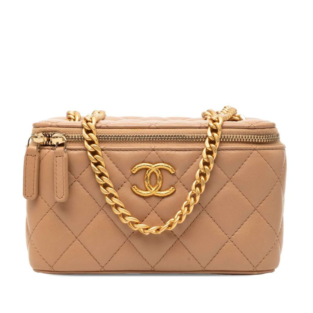 Chanel Small Quilted Lambskin Pillow Crush Vanity Case with Chain Brown Leather Very good condition - Front View