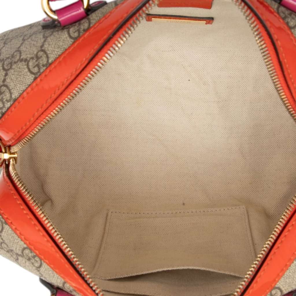 Gucci Limited Edition Small GG Supreme Boston Bag Beige Very good condition - Model View