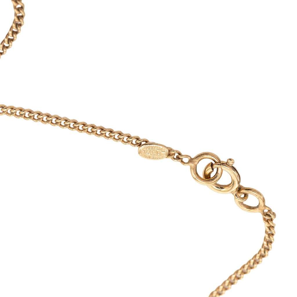 Chanel CC Gold Plated Resin Rabbit Pendant Necklace Gold Metal Very good - Model View
