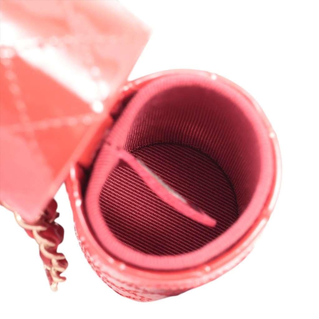 Chanel CC Quilted Patent Lipstick Case Red Leather Very good - Box View