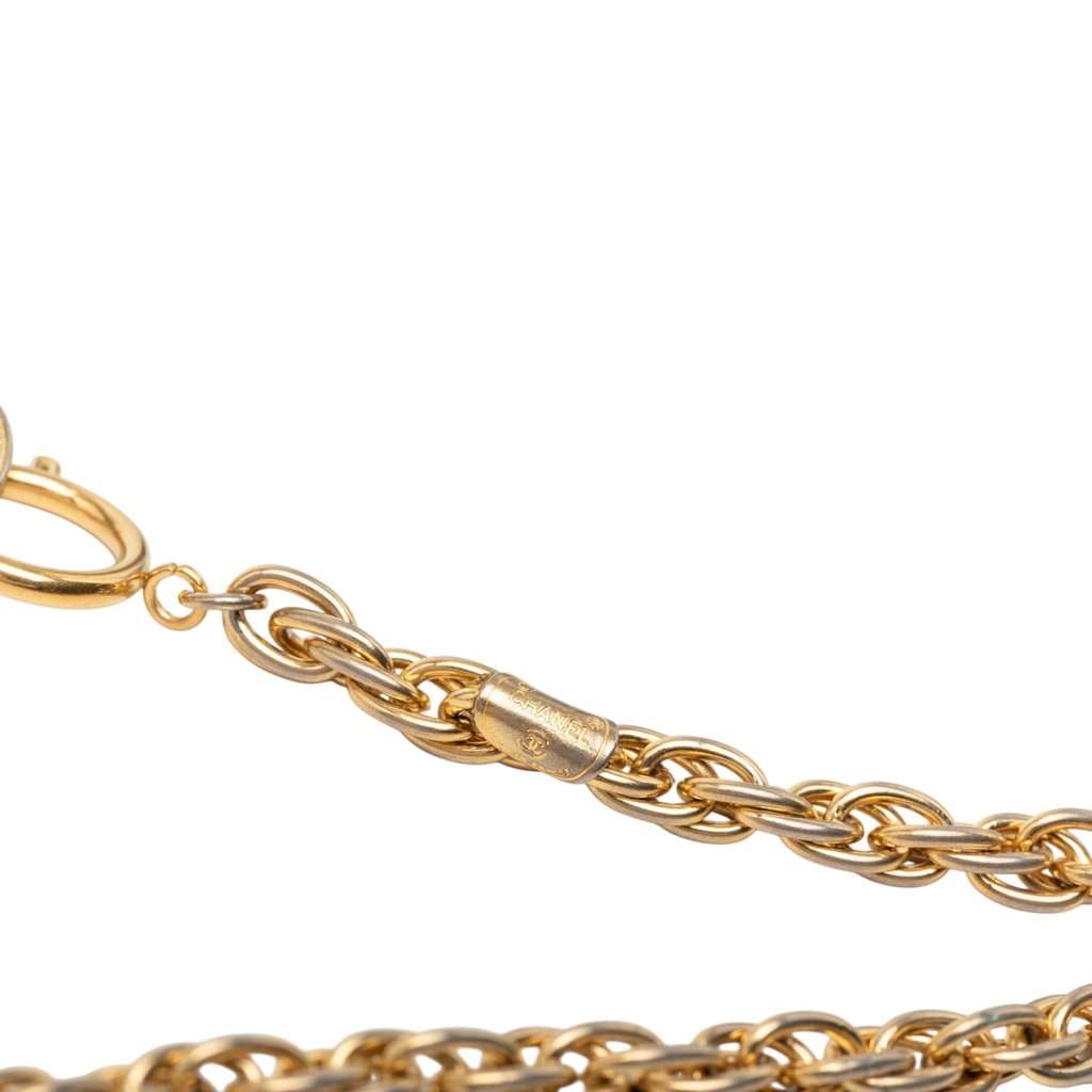 Chanel CC Gold Plated Medallion Wrap Around Necklace Gold Metal Very good condition - Model View