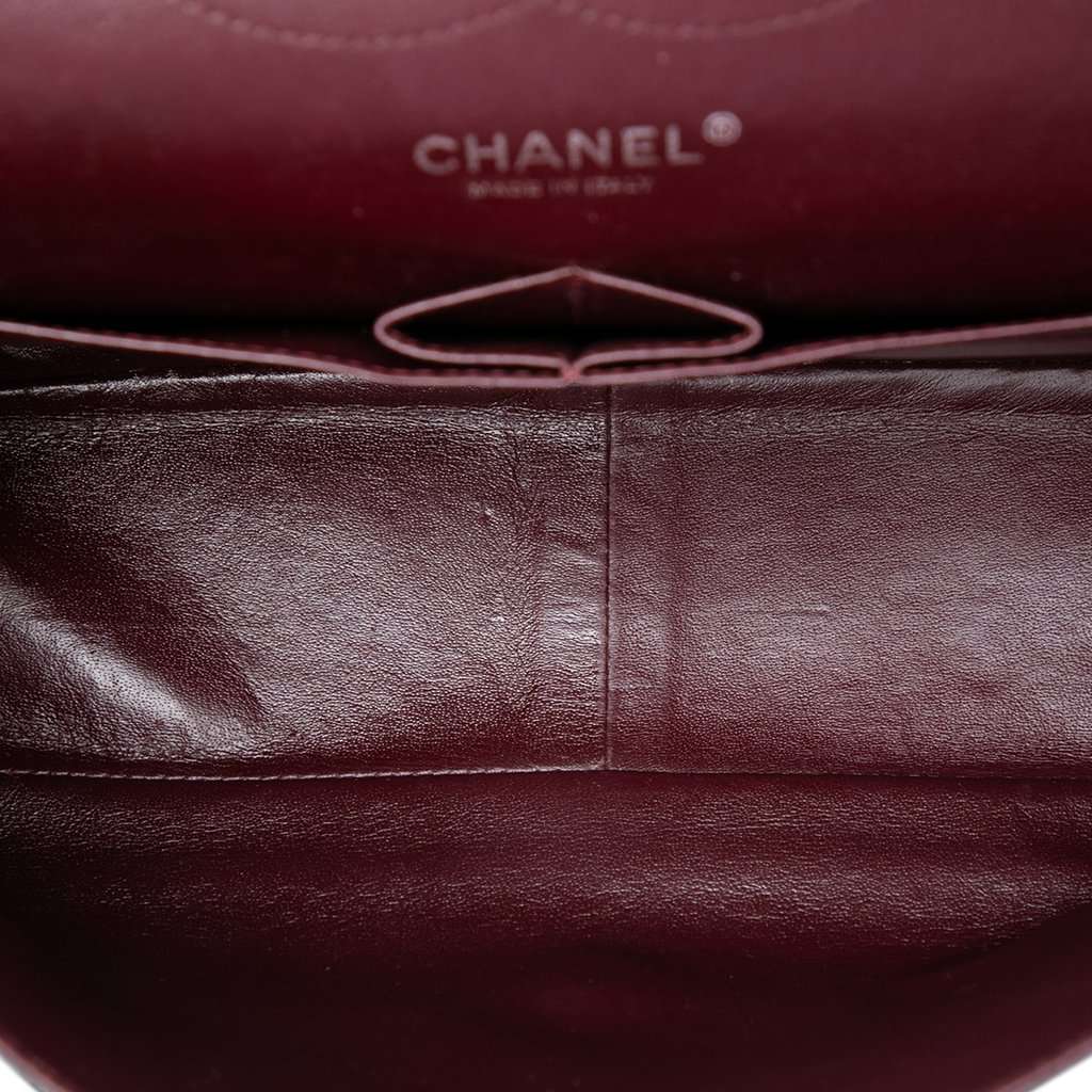 Chanel Jumbo Classic Caviar Double Flap Black Leather Very good condition - Model View