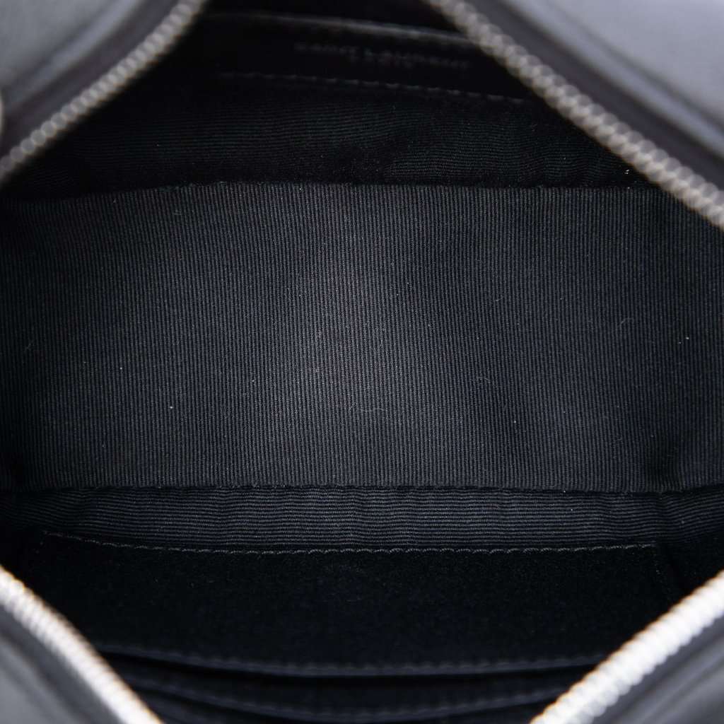 Saint Laurent Lambskin Monogram Lou Tassel Belt Bag Black Leather Very good condition - Model View