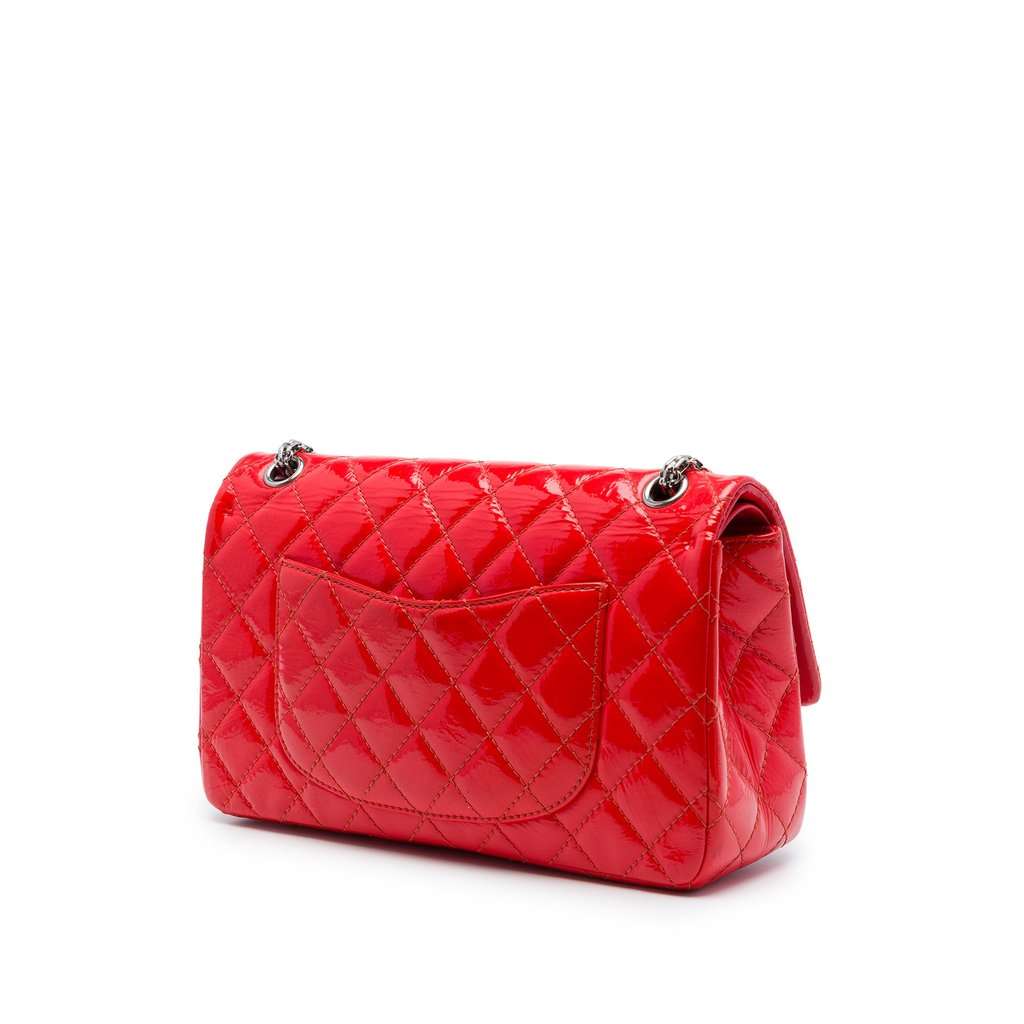 Chanel Quilted Crinkled Patent Reissue 2.55 Double Flap 226 Red Leather Very good condition - Back View