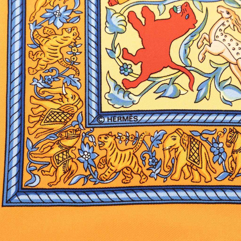 Hermès Chasse En Inde Silk Scarf 90 Orange Very good condition - Inside View