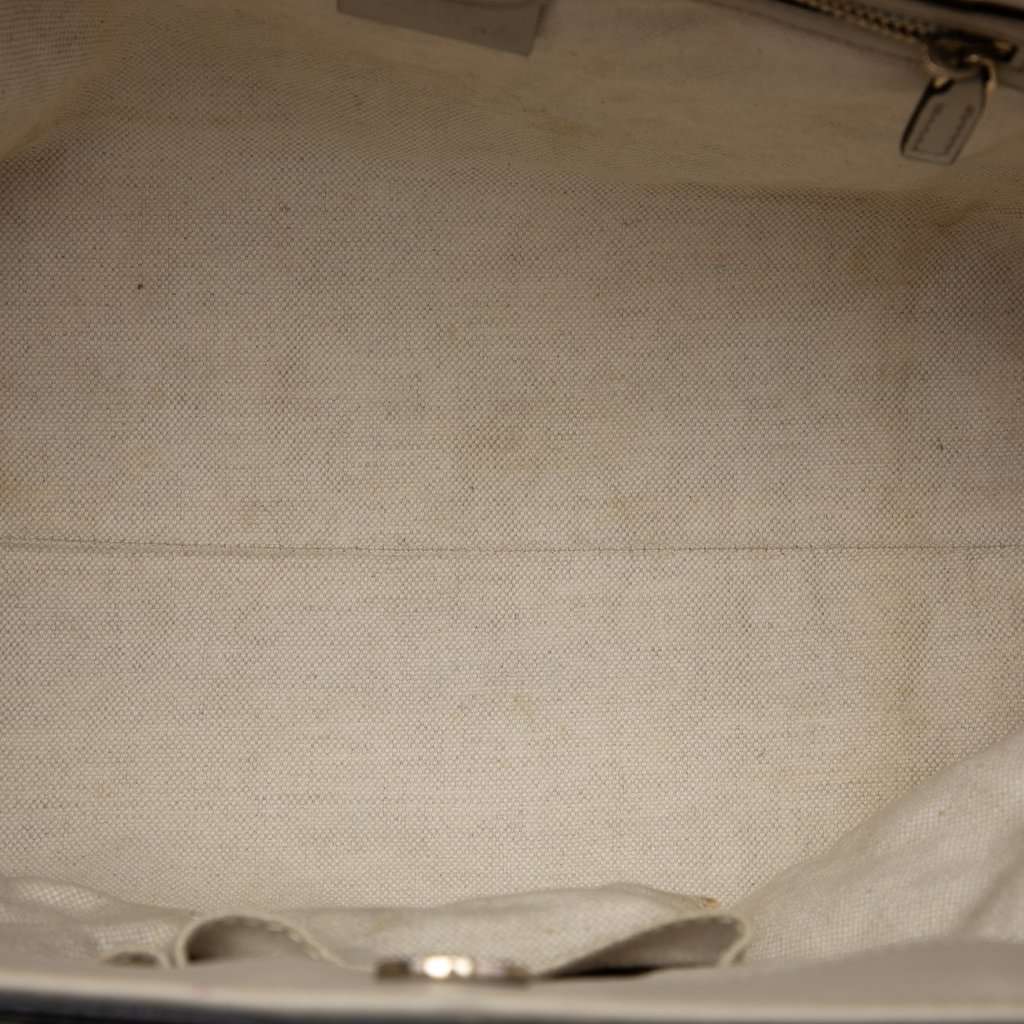 Gucci GG Canvas Web Mayfair Tote Beige Very good - Model View