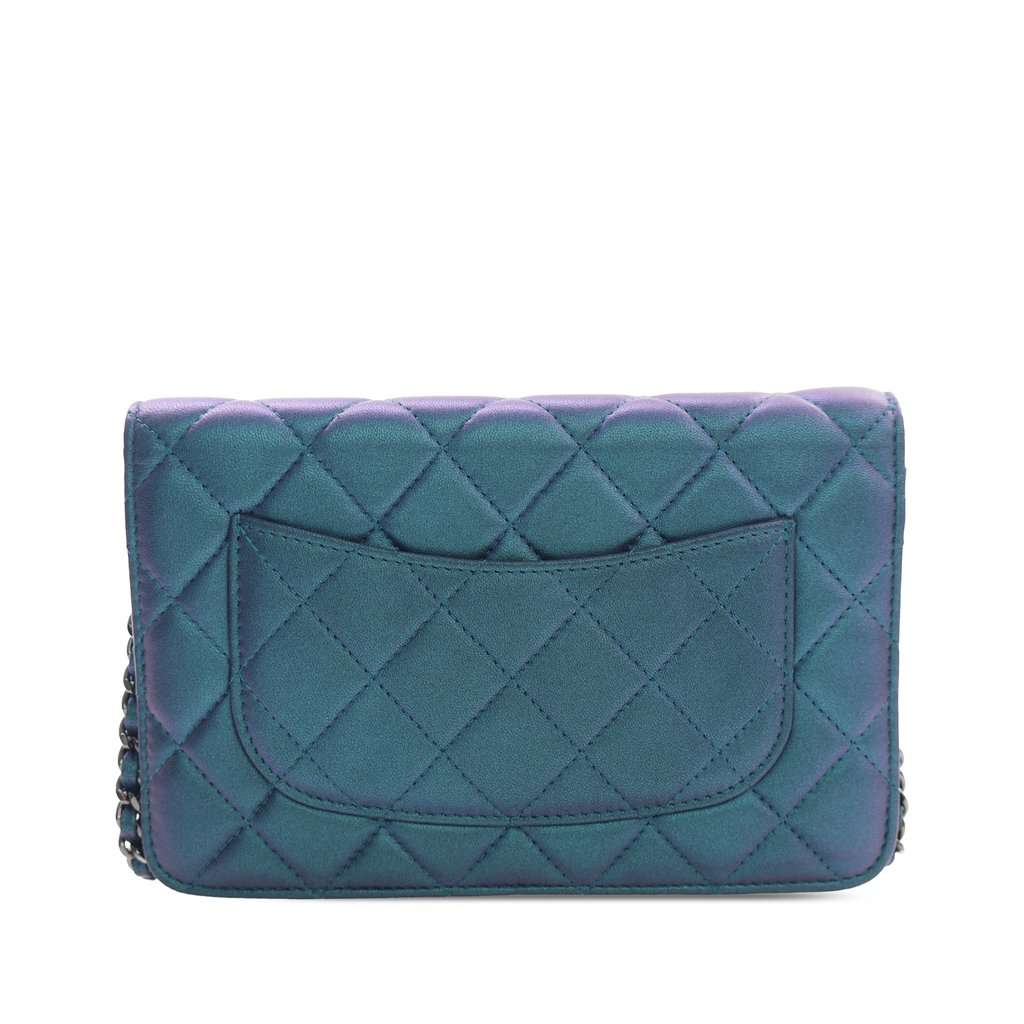 Chanel CC Quilted Iridescent Lambskin Wallet on Chain Blue Leather Very good condition - Back View