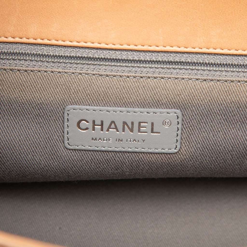 Chanel Quilted Lambskin Accordion Boy Flap Beige Leather Very good - Box View