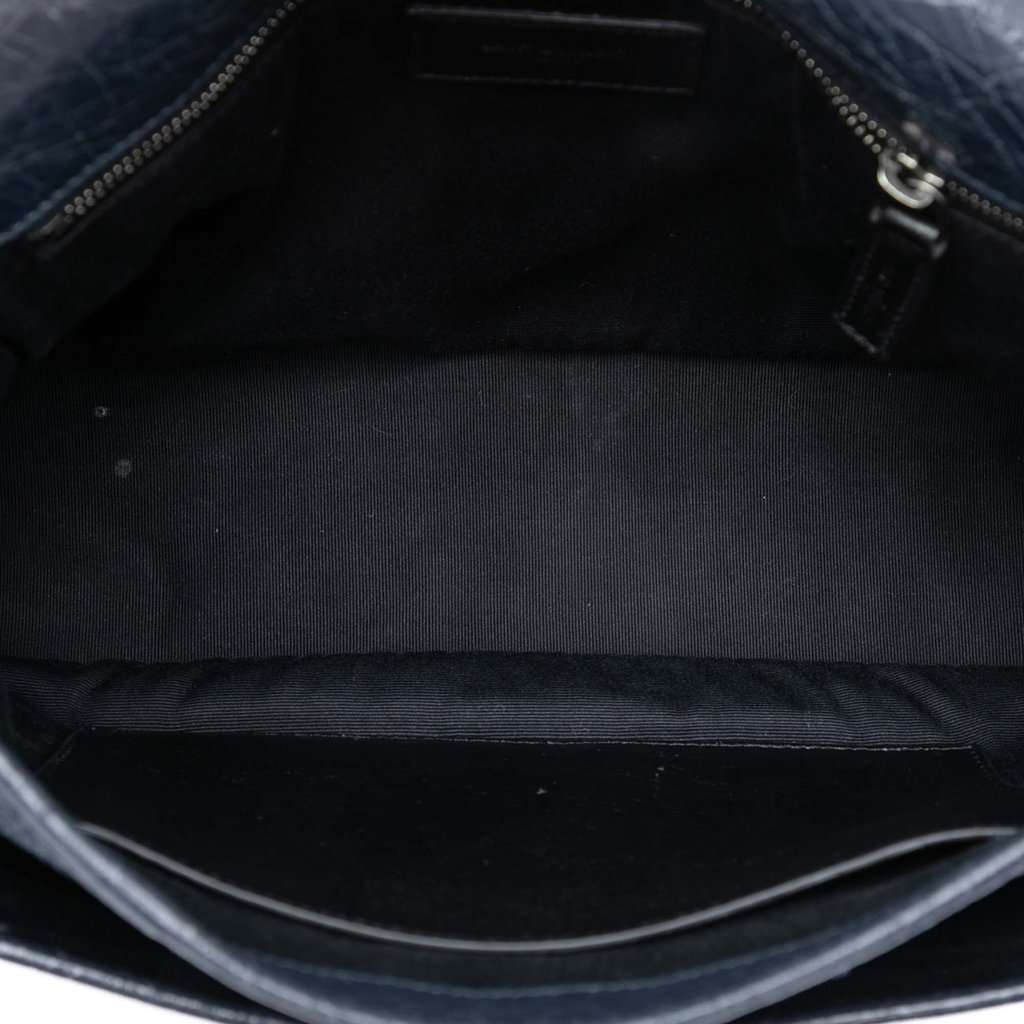 Saint Laurent Medium Crinkled Calfskin Niki Blue Leather Very good condition - Model View