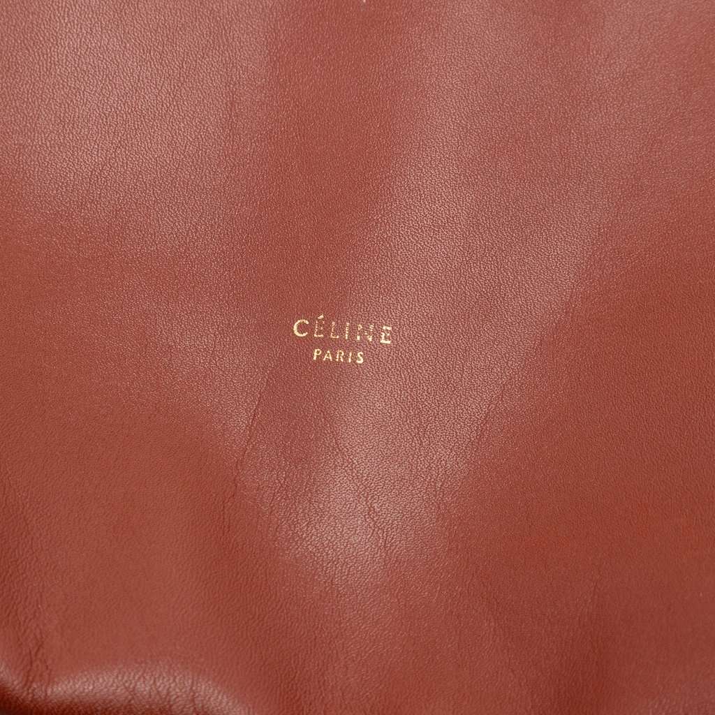 Celine Leather Tall Clasp Cabas Tote Brown Leather Very good condition - Box View