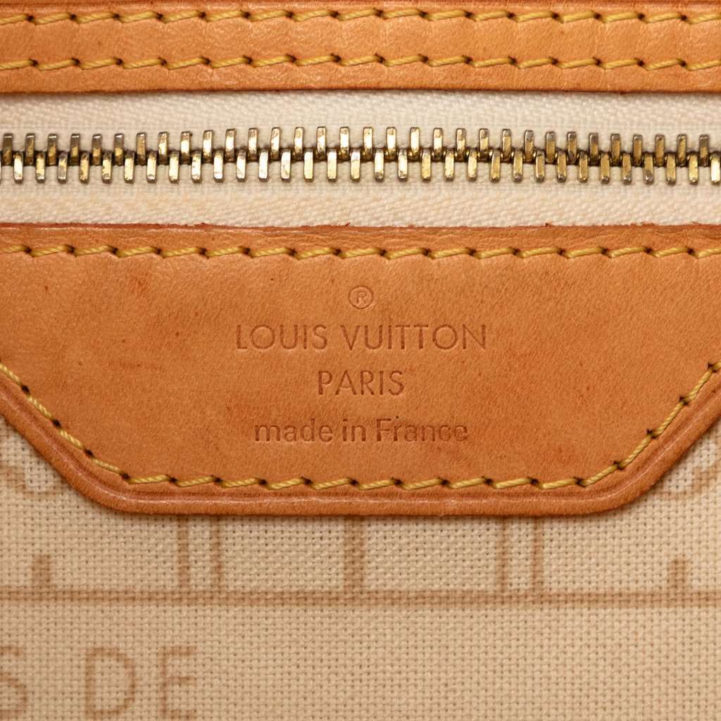 Louis Vuitton Damier Azur Neverfull PM White Very good condition - Box View