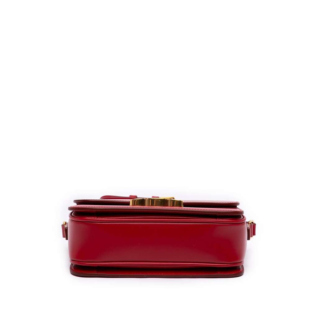 Celine Teen Shiny Calfskin Triomphe Crossbody Red Leather Very good condition - Inside View