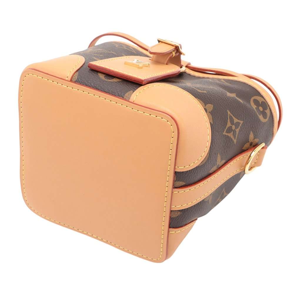 Louis Vuitton Monogram Noe Purse Brown Very good - Model View