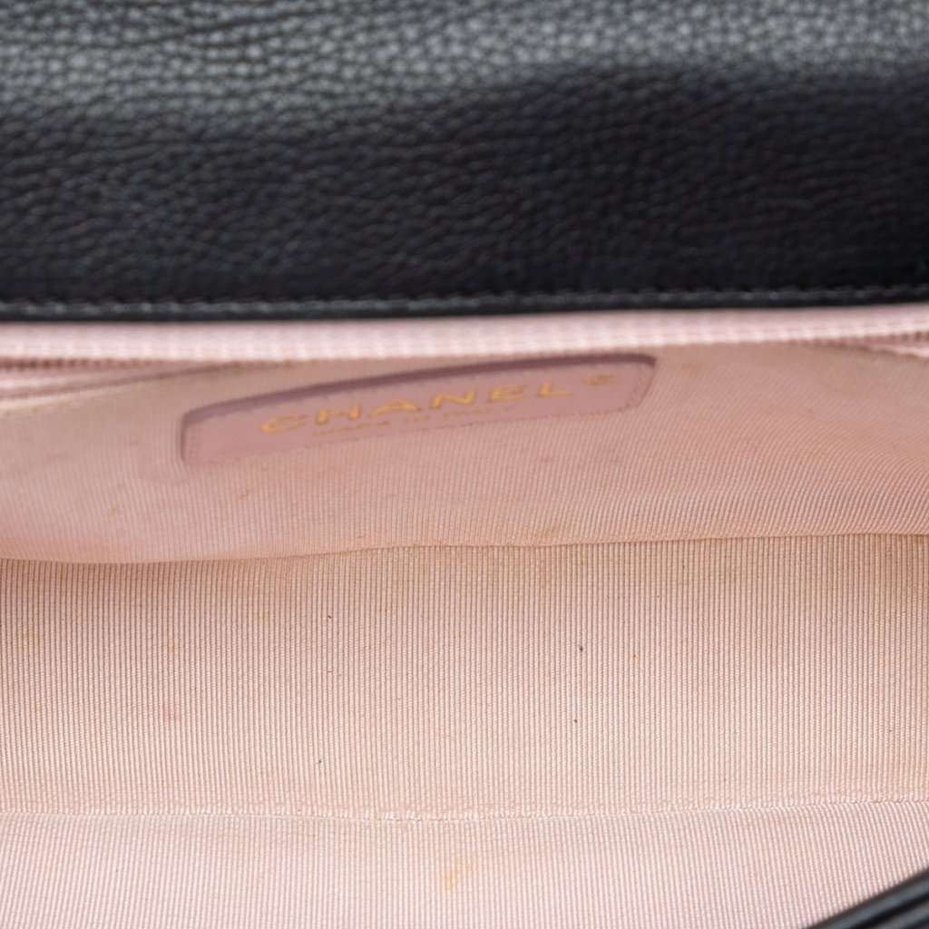 Chanel Small CC Quilted Caviar Studded Single Flap Black Leather Very good condition - Model View