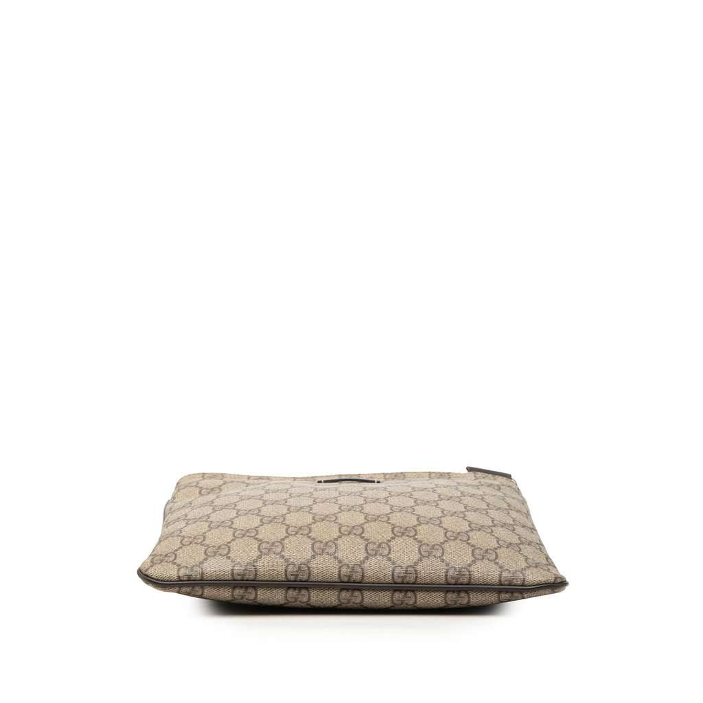 Gucci GG Supreme Crossbody Beige Very good - Inside View