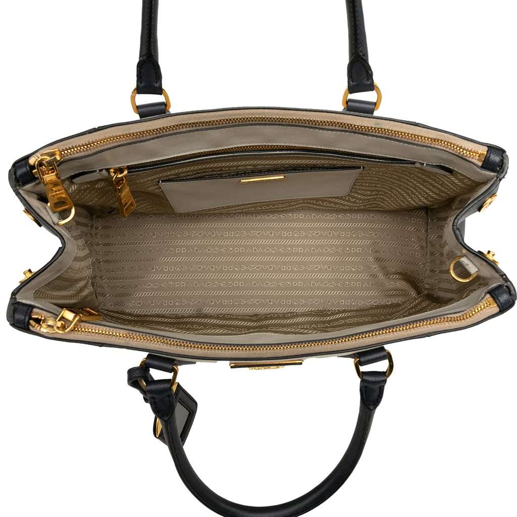 Prada Medium Bicolor Saffiano Lux Galleria Double Zip Satchel White Leather Very good condition - Model View