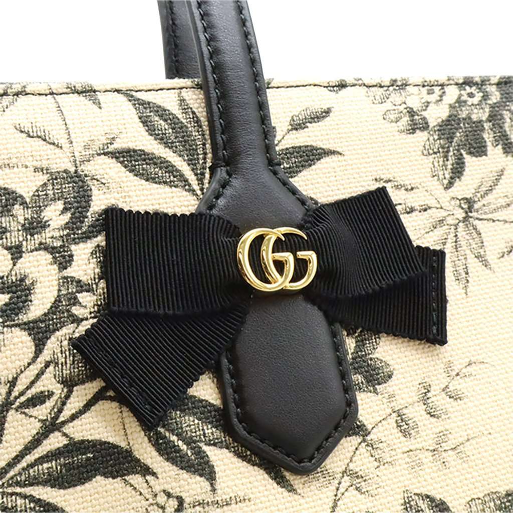 Gucci Canvas GG Ribbon Herbarium Tote White Very good condition - Model View