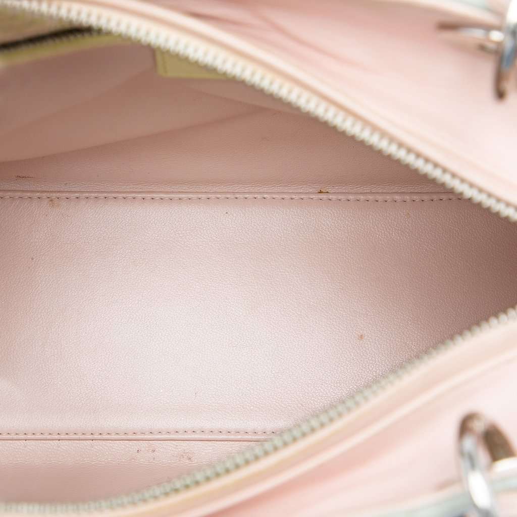 Dior Medium Tricolor Lambskin Cannage Lady Dior Green Leather Very good - Model View