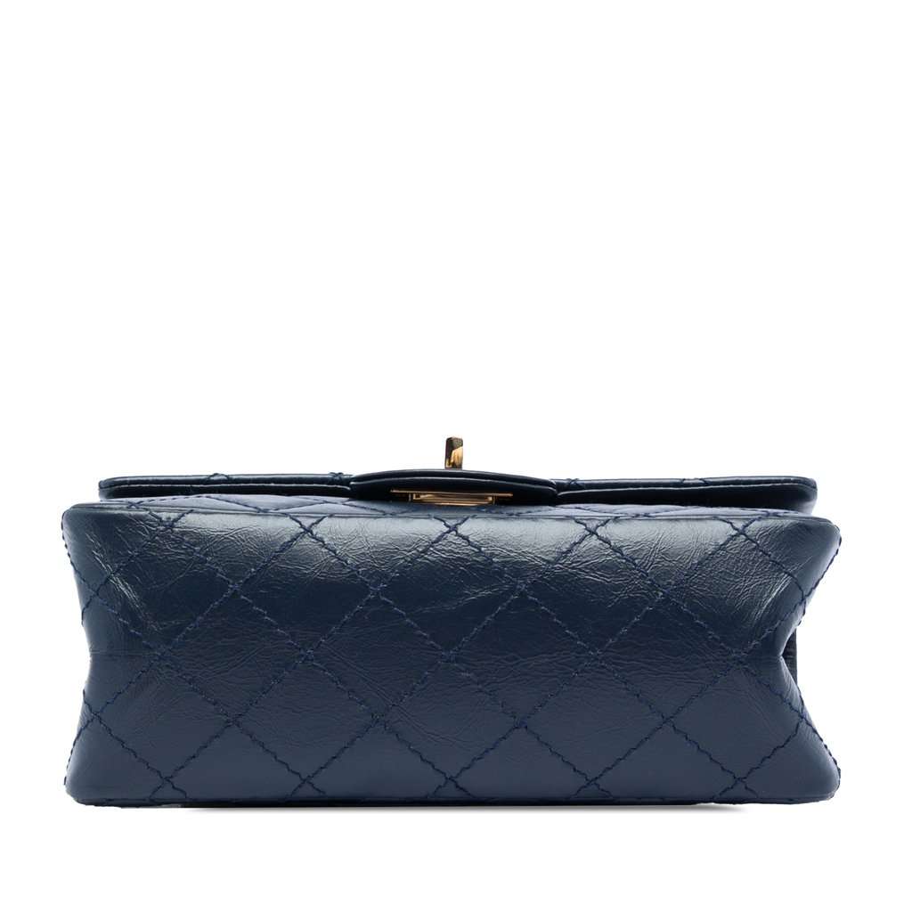 Chanel Quilted Aged Calfskin Reissue 2.55 Single Flap 224 Blue Leather Very good condition - Inside View