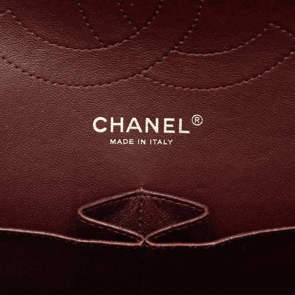 Chanel Jumbo Classic Caviar Double Flap Black Leather Very good condition - Box View
