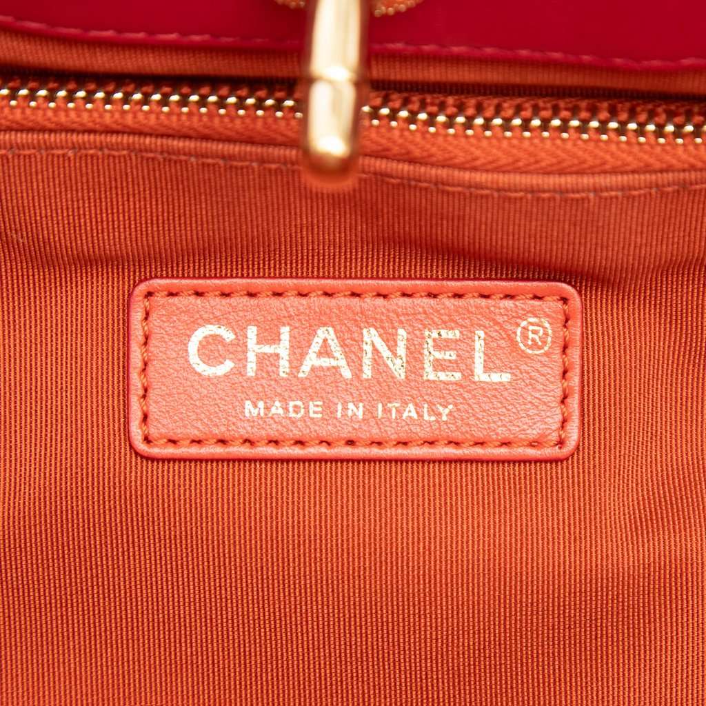 Chanel Large Quilted Lambskin 31 Shopping Bag Orange Leather Very good condition - Box View