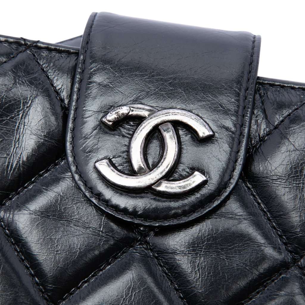 Chanel Quilted Glazed Calfskin Coco Pleats Chain Clutch Black Leather Very good condition - Box View