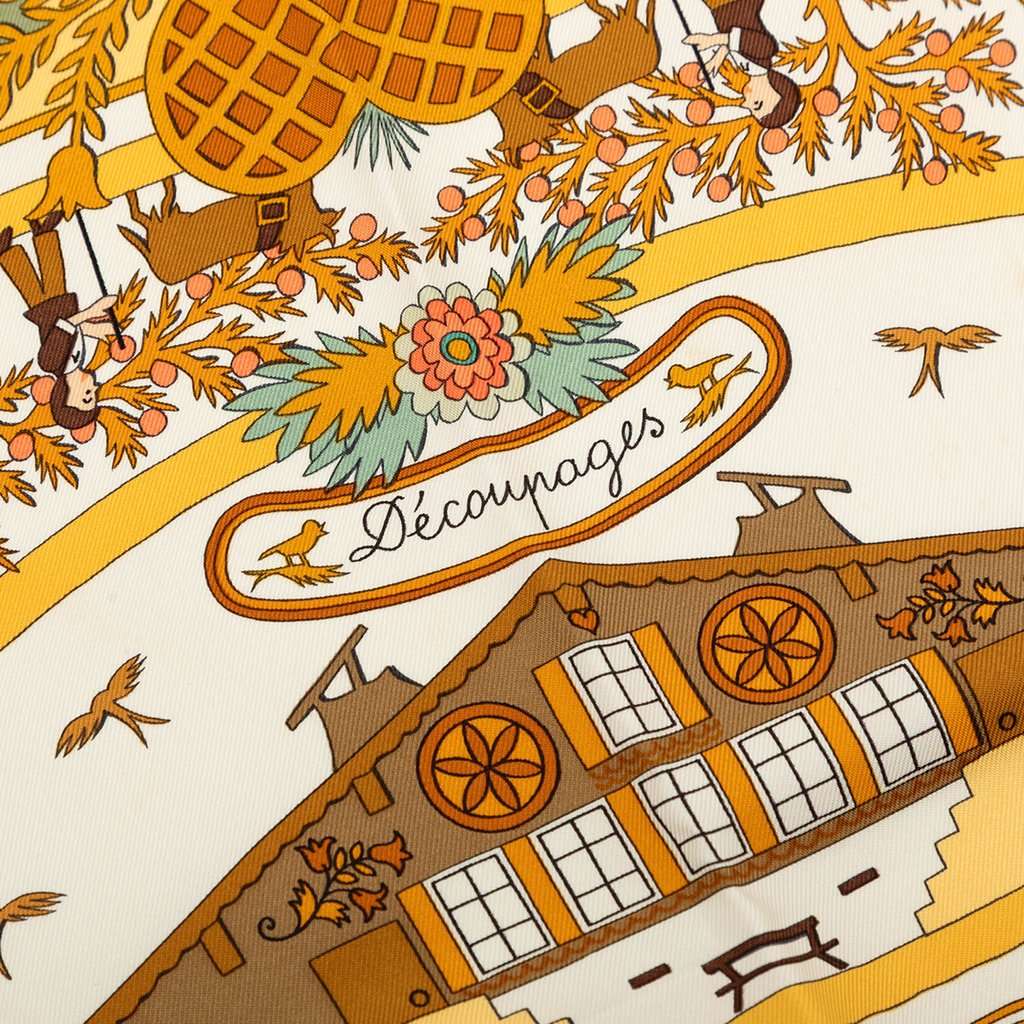 Hermès Decoupages Silk Scarf 90 White Very good - Model View