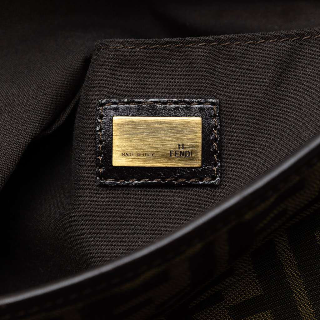 Fendi Zucca Canvas Crossbody Brown Very good - Box View