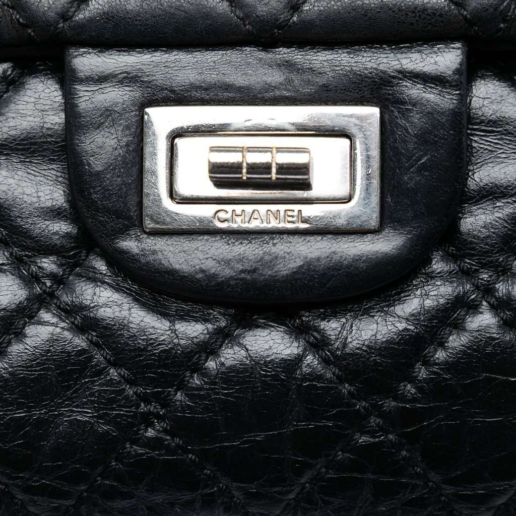 Chanel Quilted Aged Calfskin Reissue 2.55 Double Flap 227 Black Leather Very good condition - Box View