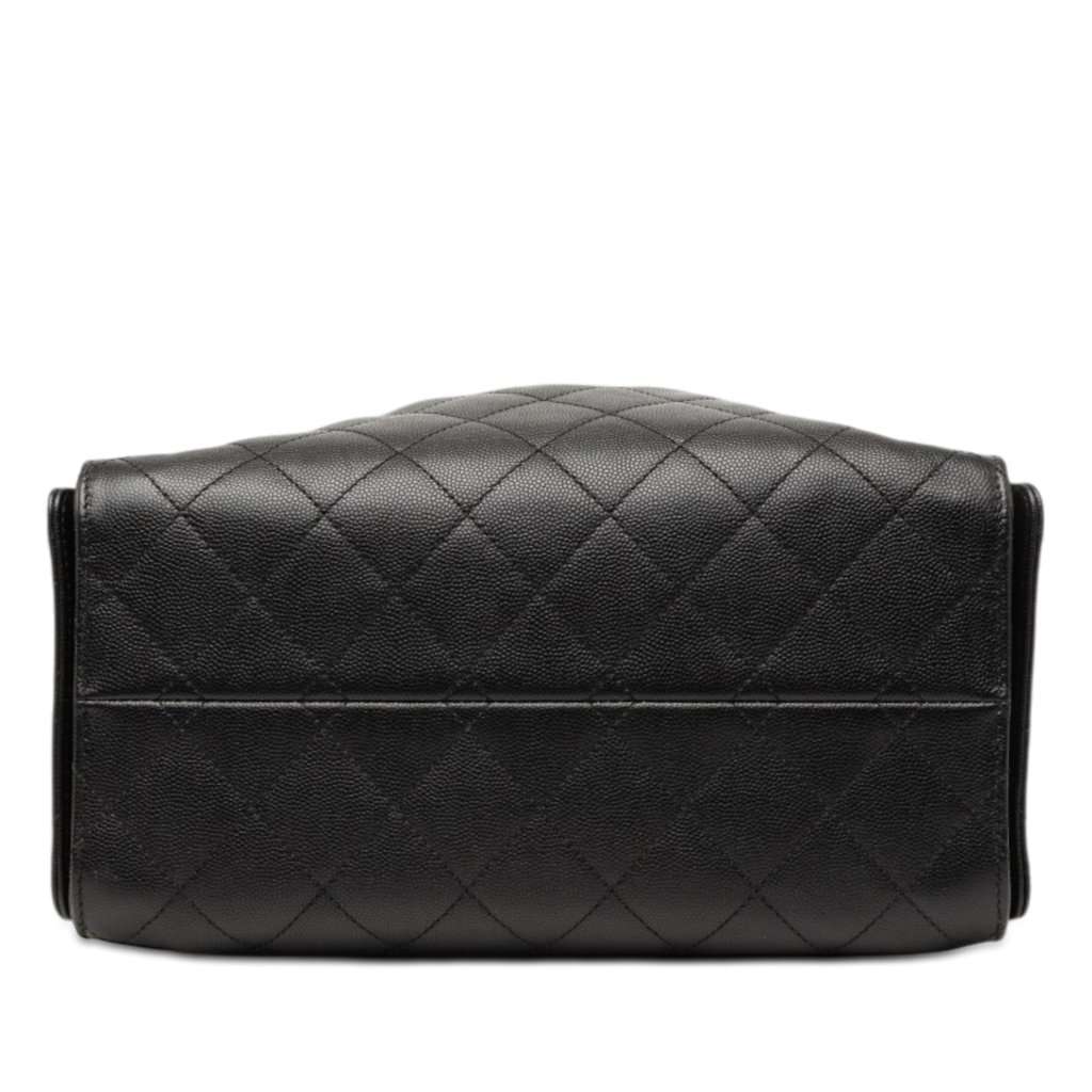 Chanel Small Quilted Caviar Chanel 25 Hobo Black Leather Very good condition - Inside View