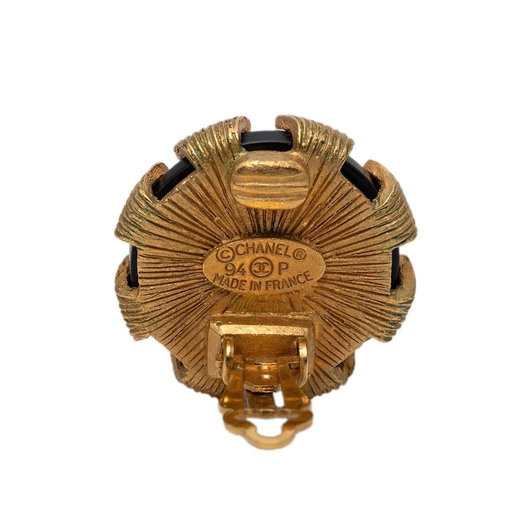 Chanel CC Gold Plated and Resin Round Clip On Earrings Gold Metal Very good condition - Inside View