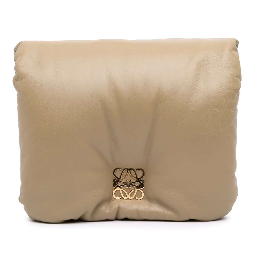 LOEWE Shiny Lambskin Goya Puffer Chain Bag Beige Leather Good condition - Front View