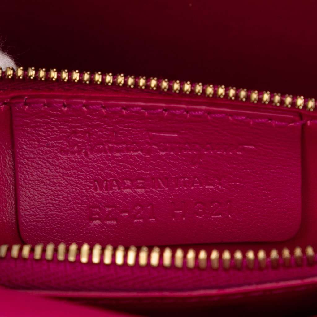 Ferragamo Calfskin Gancini Joanne Crossbody Pink Leather Very good condition - Box View