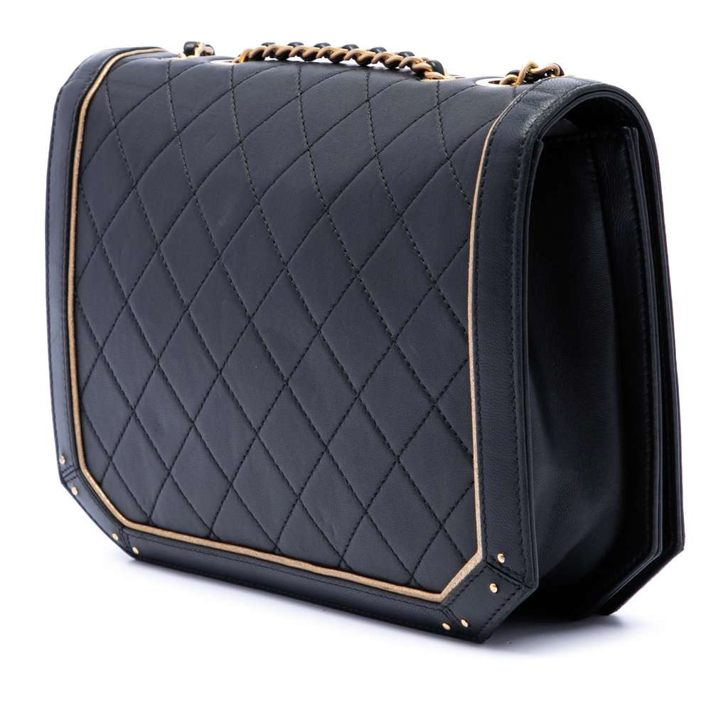 Chanel Quilted Calfskin Octagon CC Clasp Flap Black Leather Very good condition - Back View
