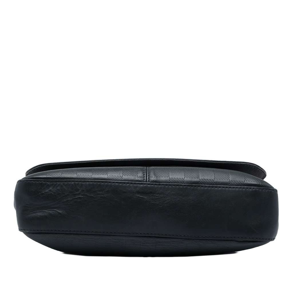 Louis Vuitton Damier Infini District Black Leather Very good - Inside View