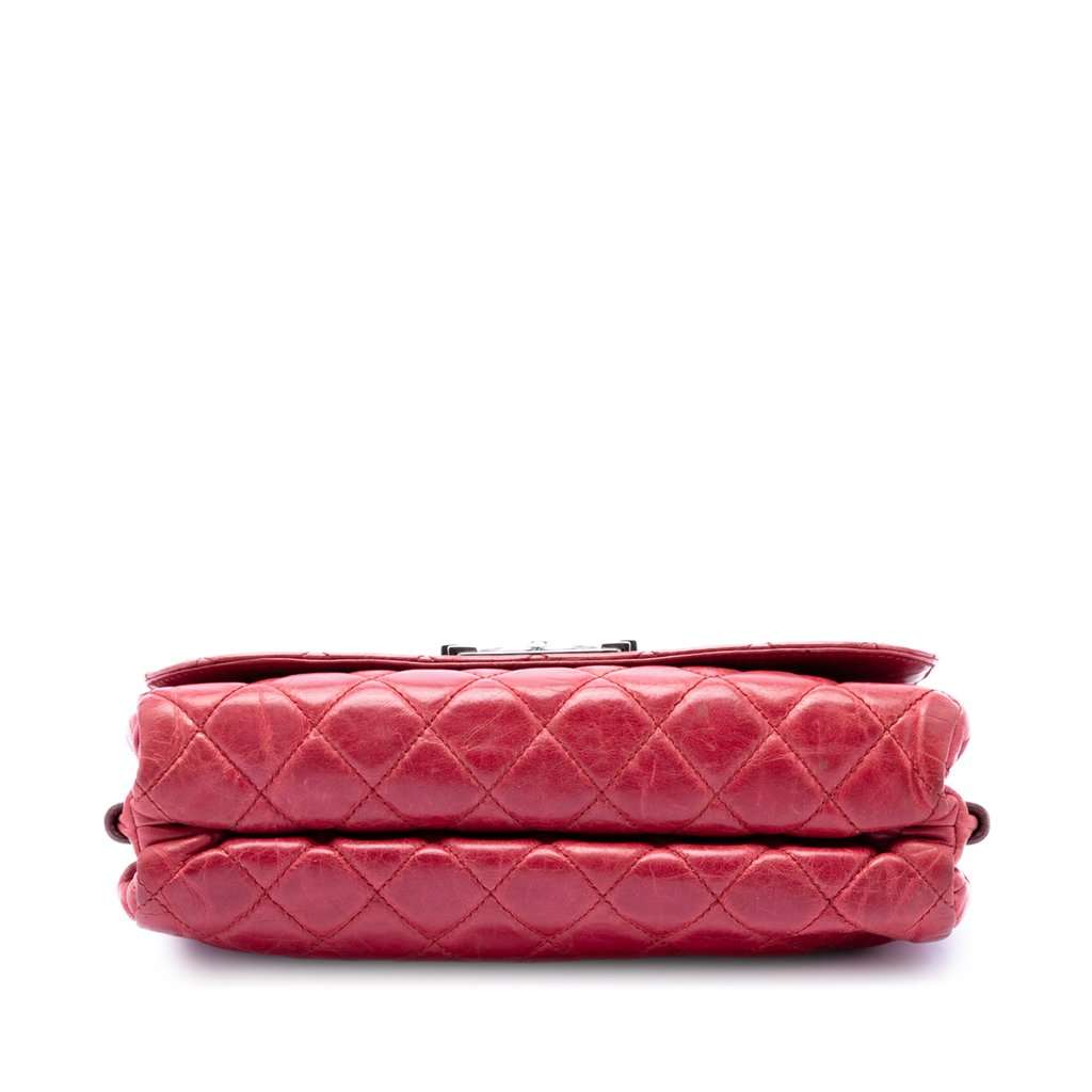 Chanel Quilted Glazed Calfskin Soft Boy Flap Red Leather Very good condition - Inside View