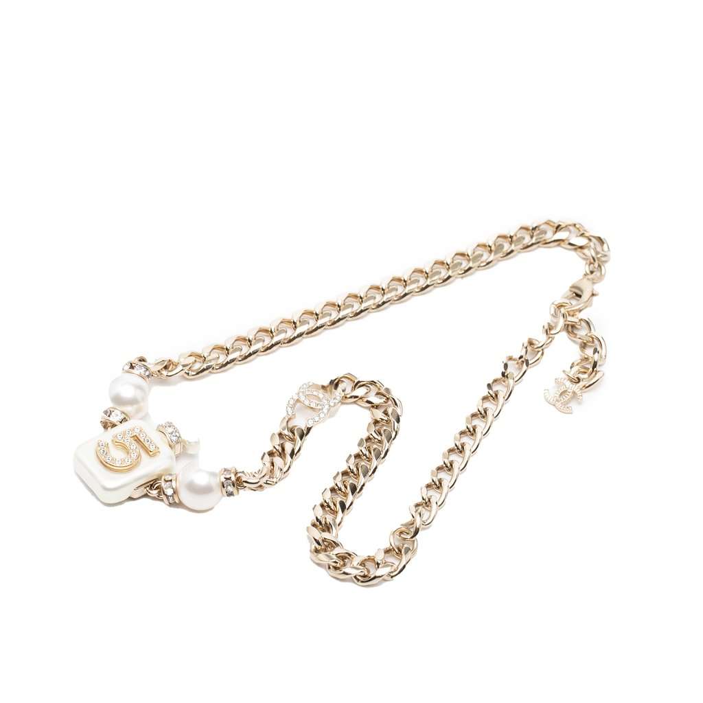Chanel CC Gold Plated Faux Pearl Strass No 5 Perfume Bottle Pendant Necklace Gold Metal Very good condition - Box View