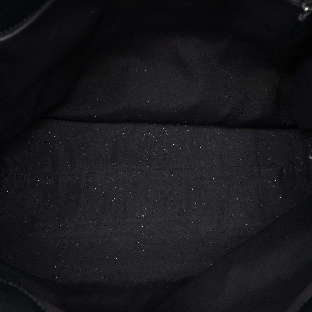 Gucci Large GG Denim Gifford Tote Black Very good condition - Model View