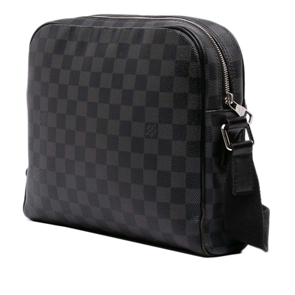 Louis Vuitton Damier Graphite Dayton Reporter PM Black Good condition - Back View