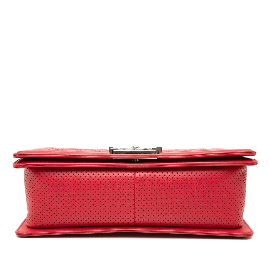 Chanel Old Medium Quilted Perforated Lambskin Boy Flap Red Leather Very good - Inside View