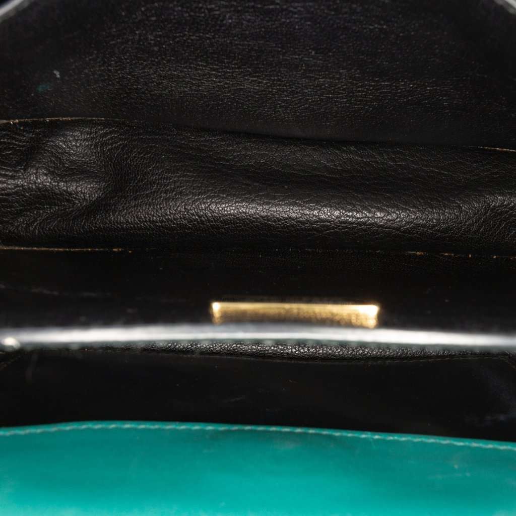 Prada Saffiano Trimmed City Calf Crystal Cahier Crossbody Green Leather Very good condition - Model View